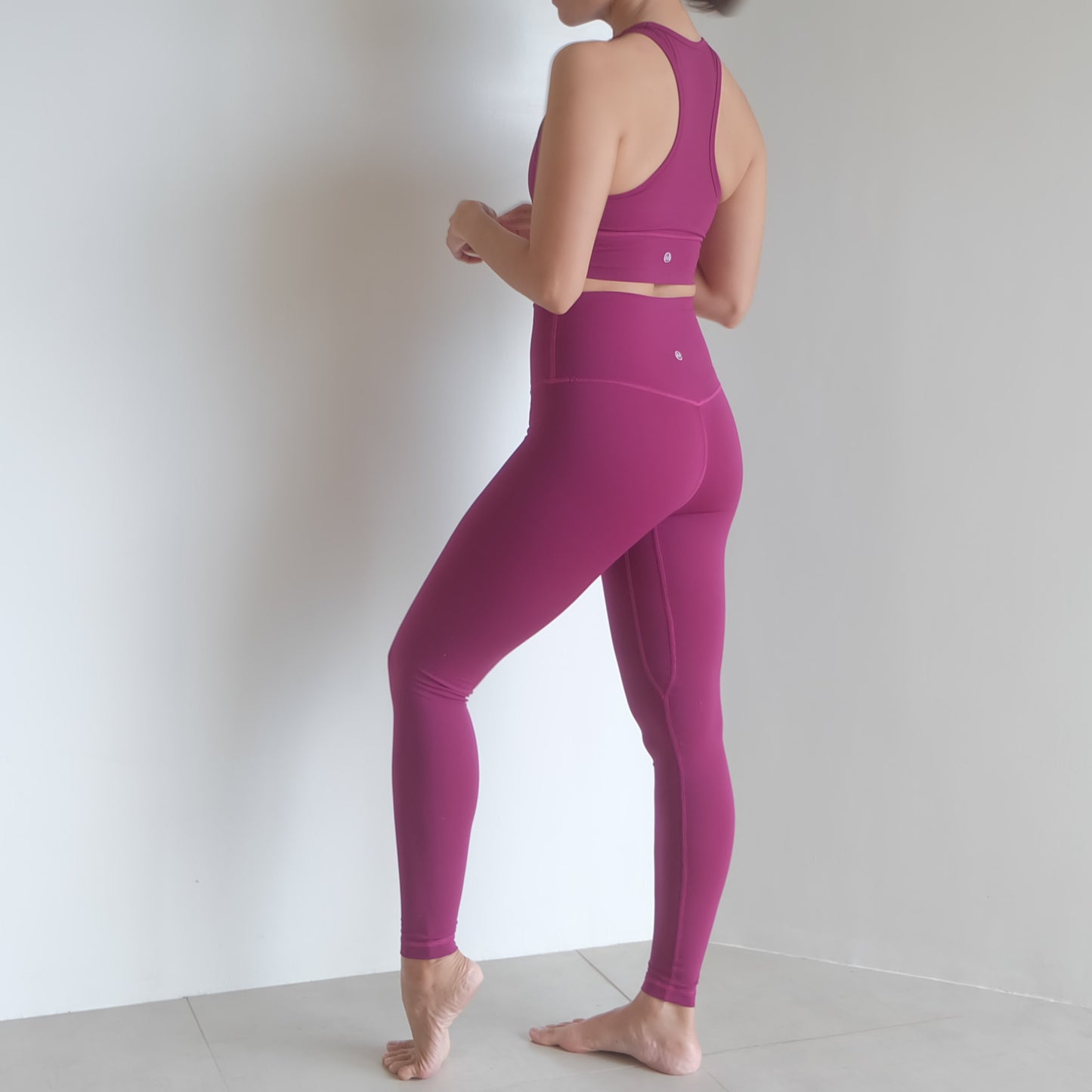 25" inseam leggings in Deep Magenta