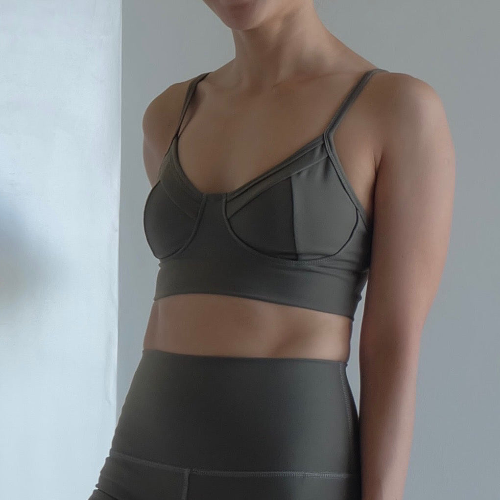 Mikaela top