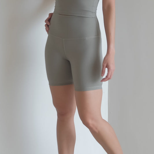 6" inseam shorts in Budding Green