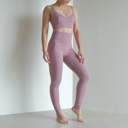 Mikaela set in Mauve Pink